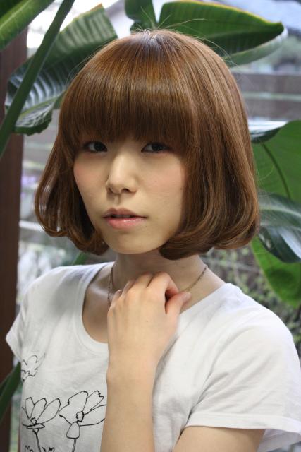 スタイル写真 (ミディアム) 004　 hair 小林　make 藤田(襟)